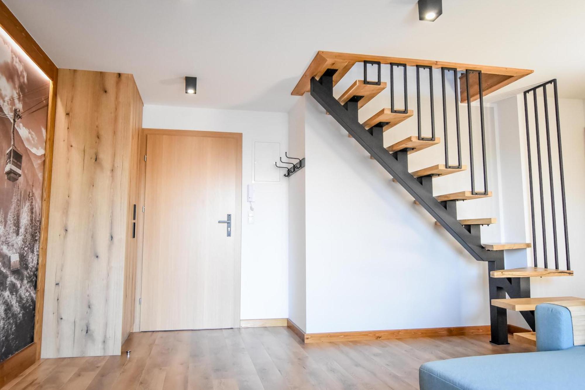 Podtatrzanskie Apartamenty Neumarkt Exterior foto