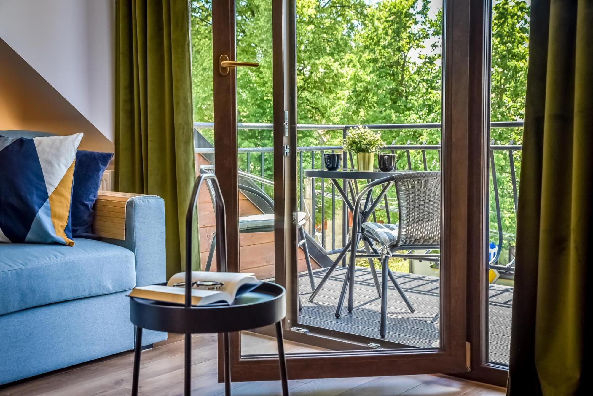 Podtatrzanskie Apartamenty Neumarkt Exterior foto