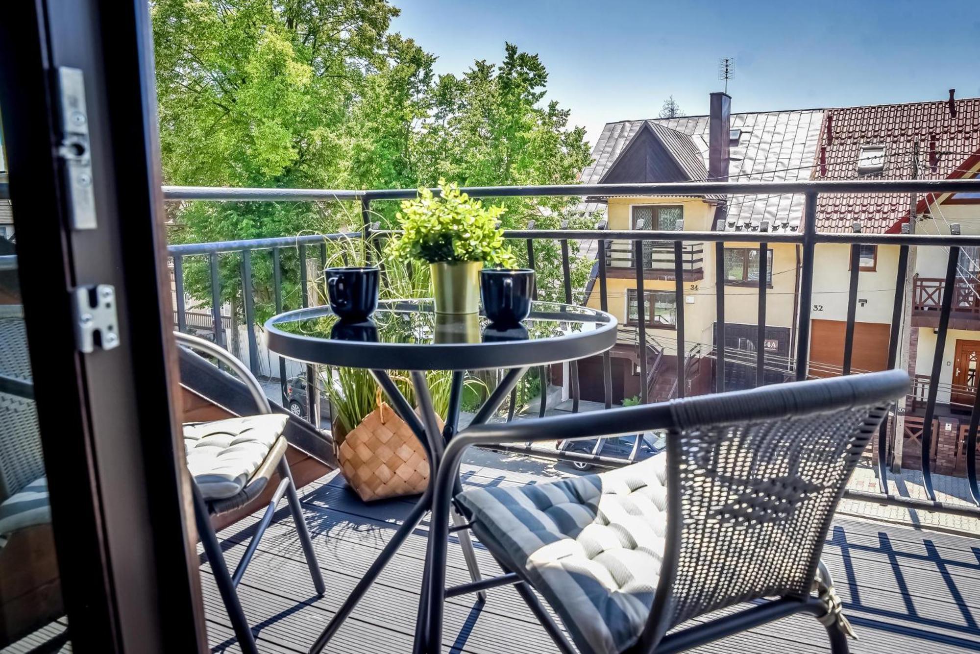 Podtatrzanskie Apartamenty Neumarkt Exterior foto